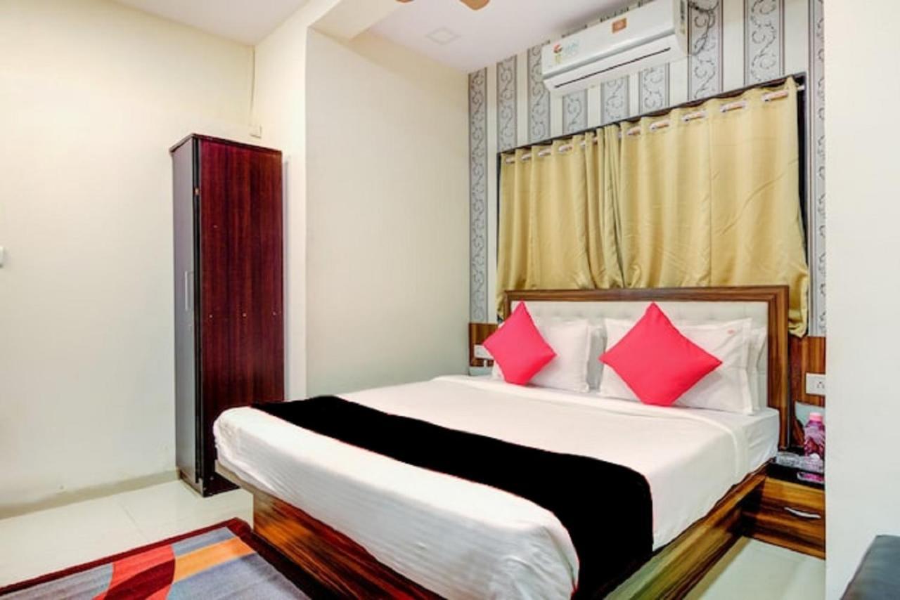 Hotel De Classico Juhu Mumbai Exterior photo